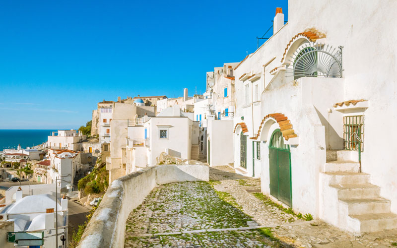 PASQUA NEL GARGANO, TRA FEDE E NATURA